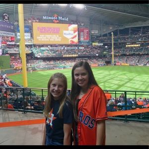 Meet your Posher, Kara